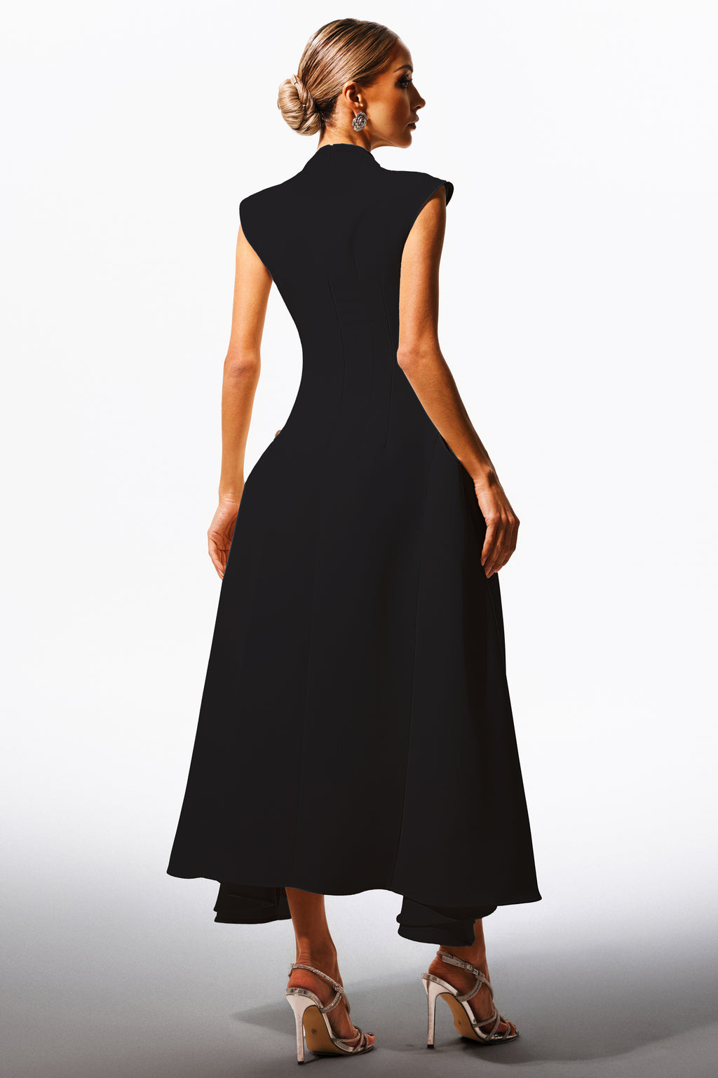 Paca Choker Sleeveless Maxi Dress	