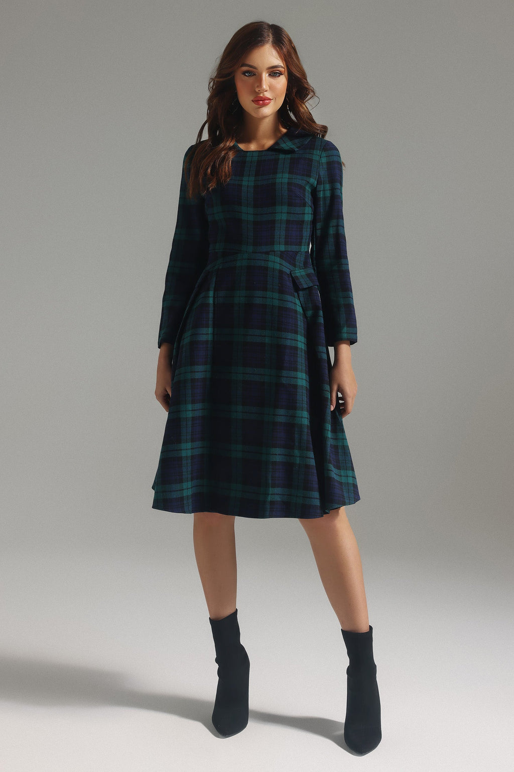 Gloria Lapel Plaid Dress	