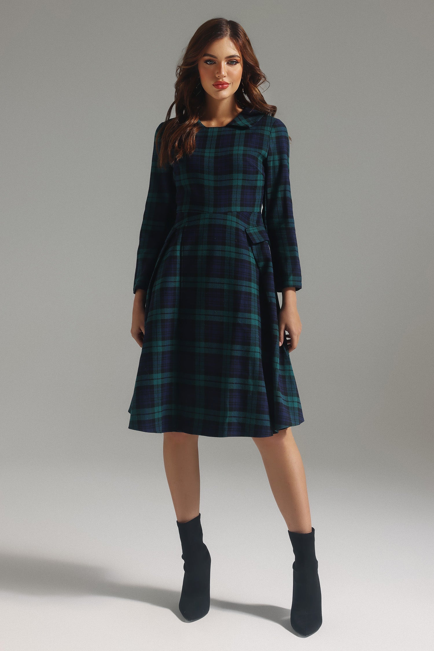 Gloria Lapel Plaid Dress	