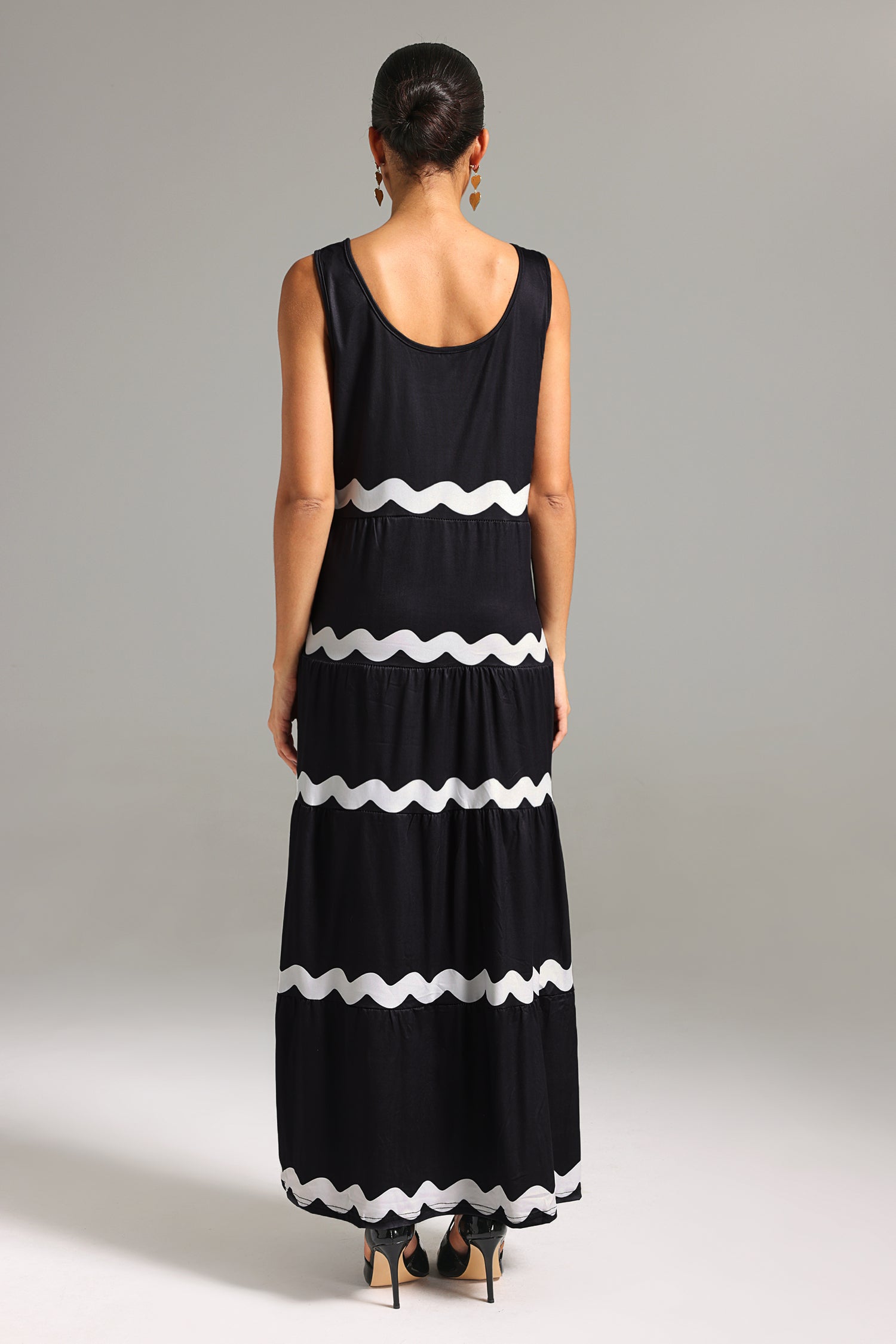 Kavaza Sleeveless Stripe Maxi Dress	