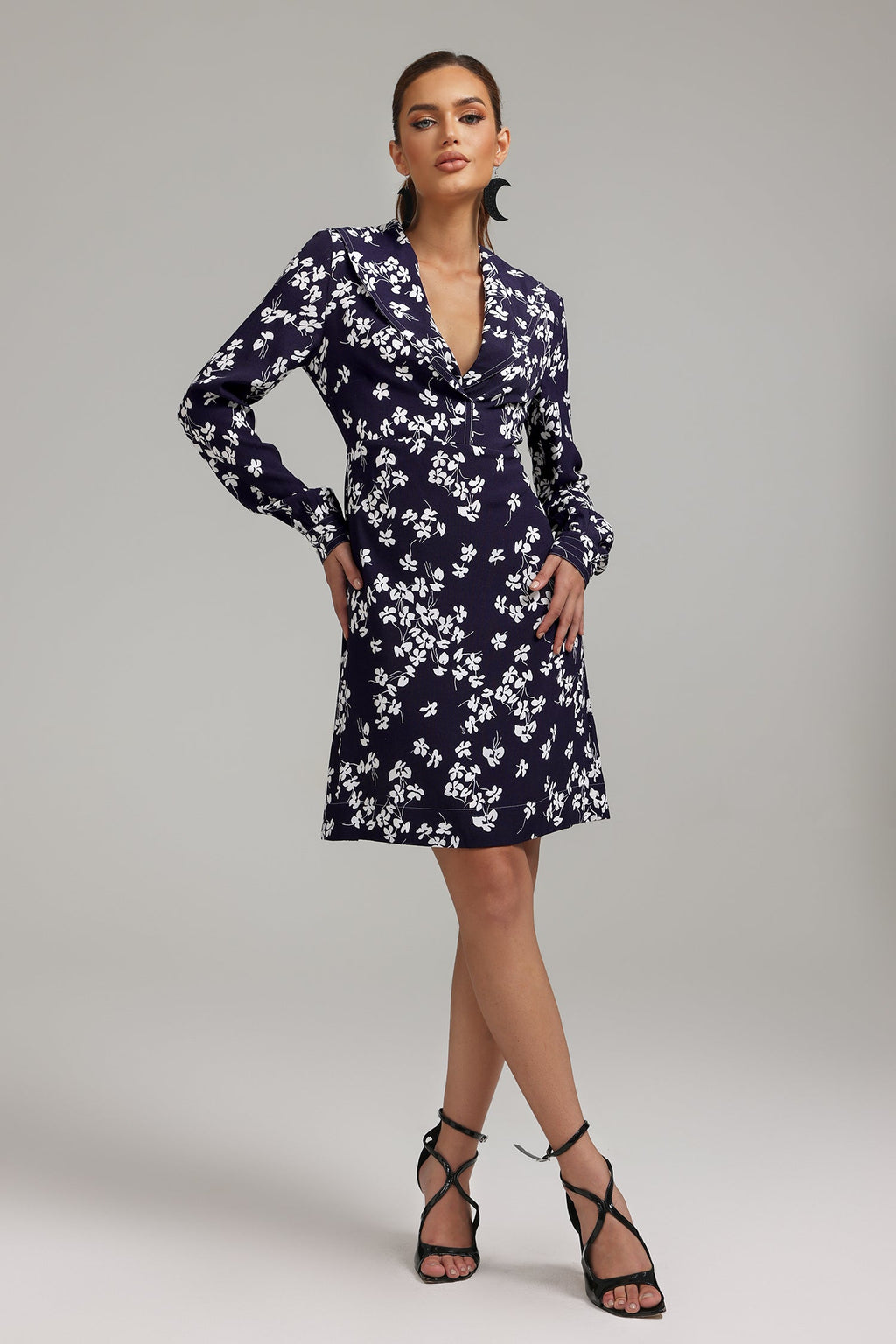 Korasa V-Neck Floral Printed Dress	