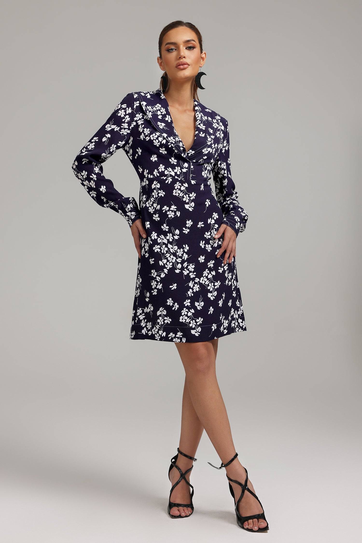 Korasa V-Neck Floral Printed Dress	