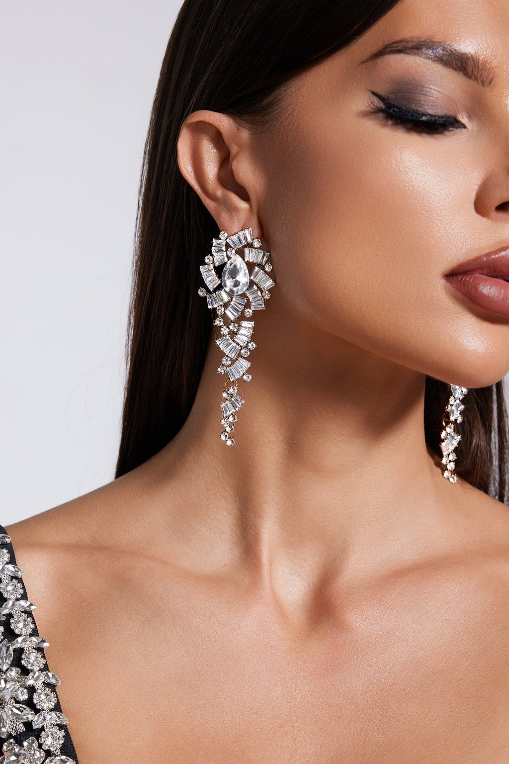 Lureen Diamante Flower Earrings	