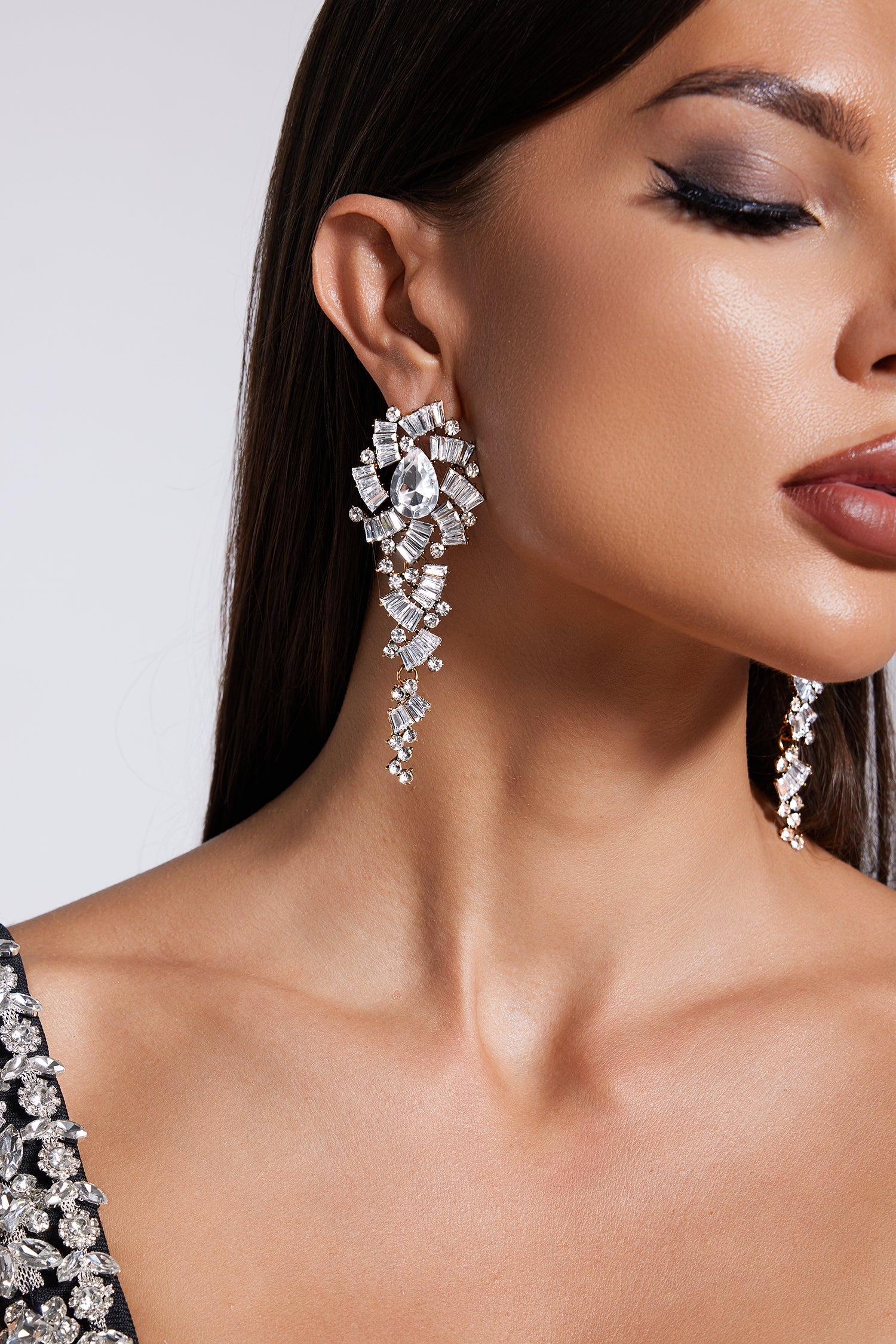 Lureen Diamante Flower Earrings	