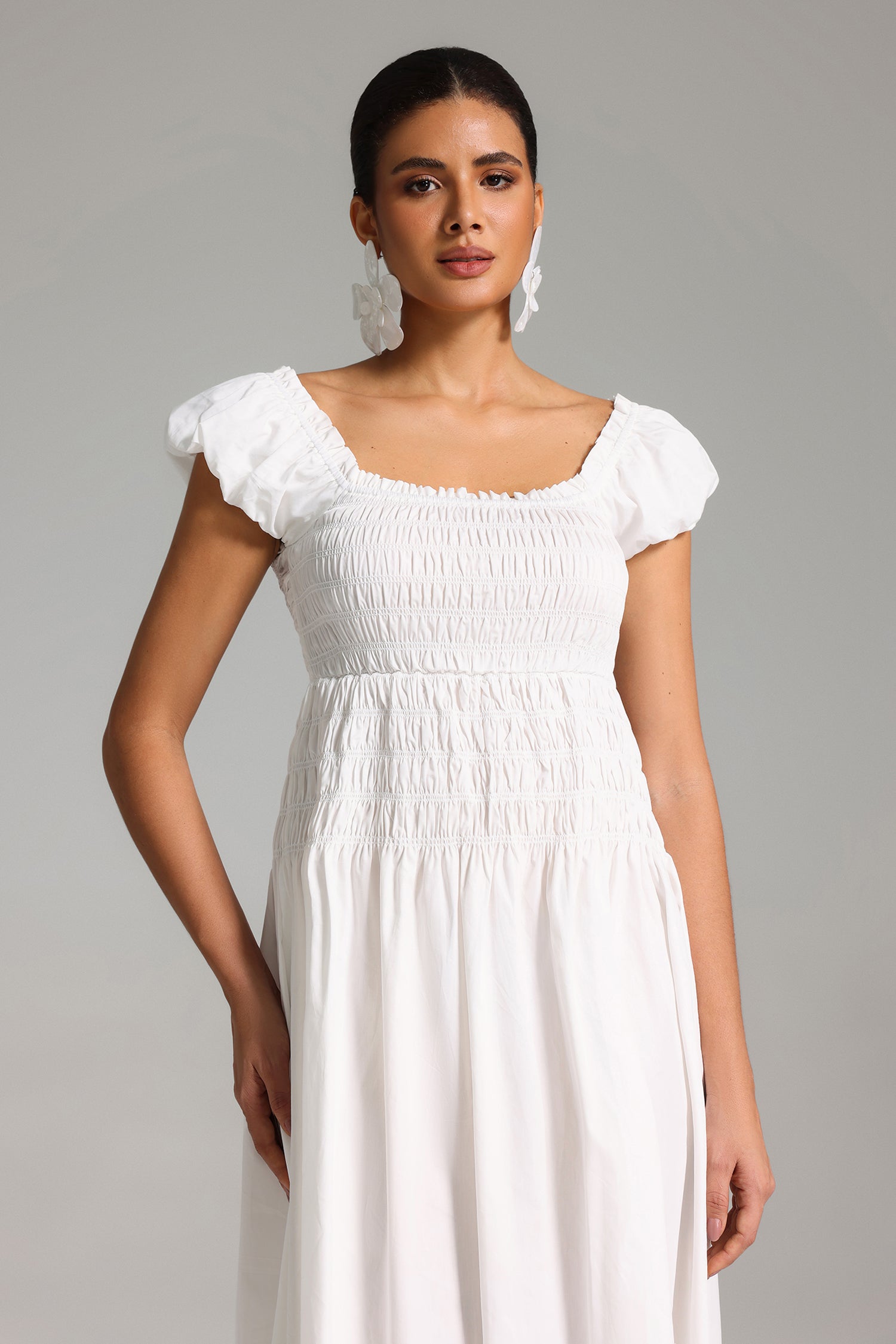 Quinn Puff Sleeves Midi Dress	
